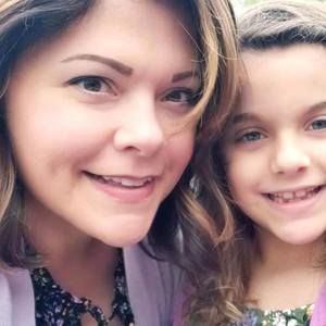 Meet your Posher, Rebecca